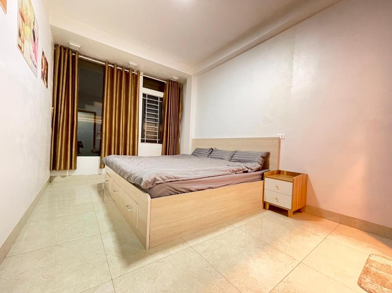 Nhat Sapa Hostel Εξωτερικό φωτογραφία